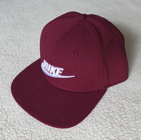 NIKE Pro Dri-Fit Hat - Picture 3 of 7